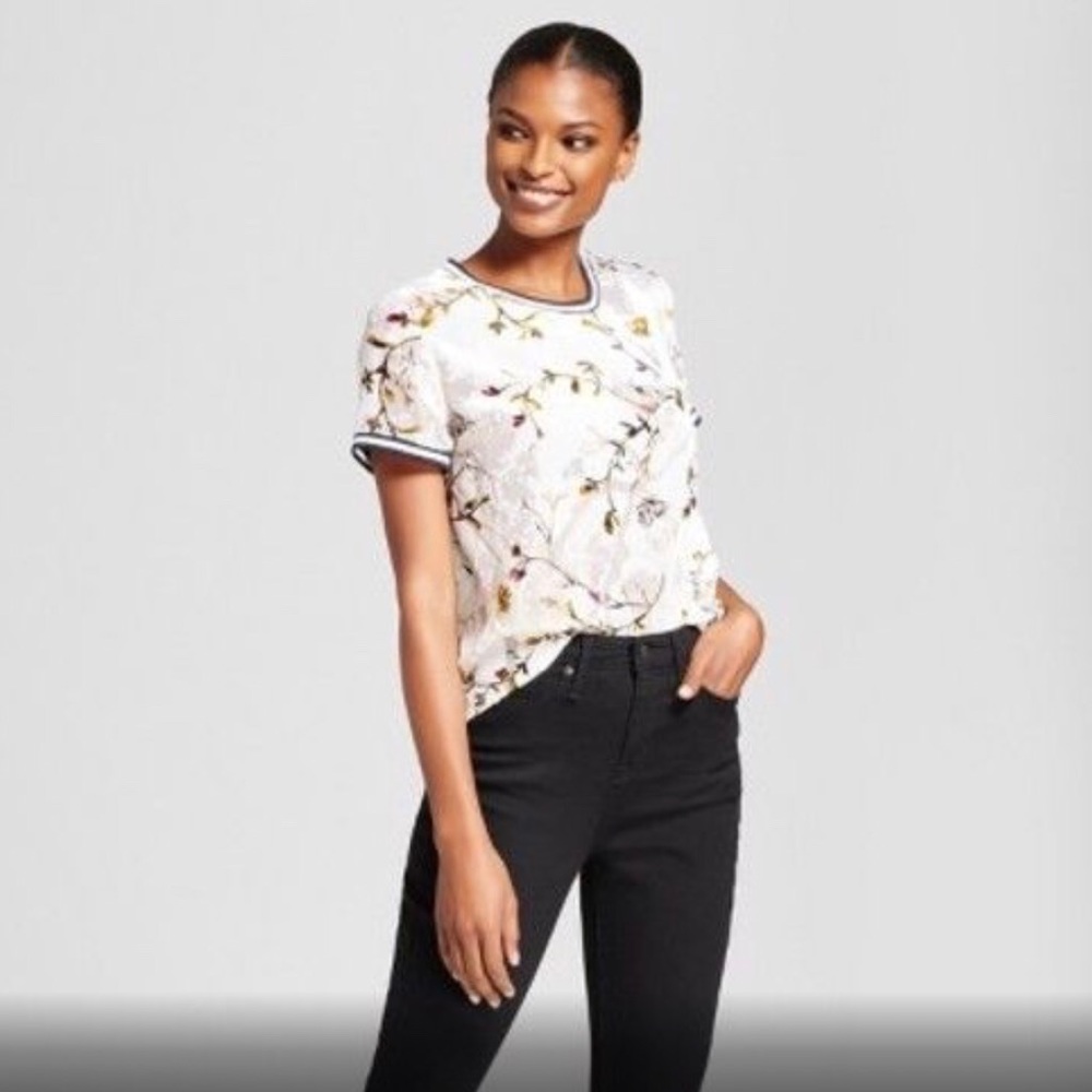 A New Day Top Burn Out Floral Velvet Short Sleeve